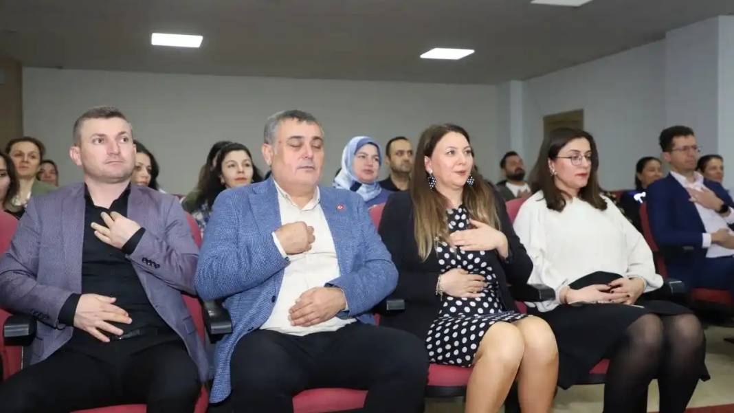 Aksu’da Çalışanlara Moral Desteği: Stres Yönetimi Eğitimi Verildi 1